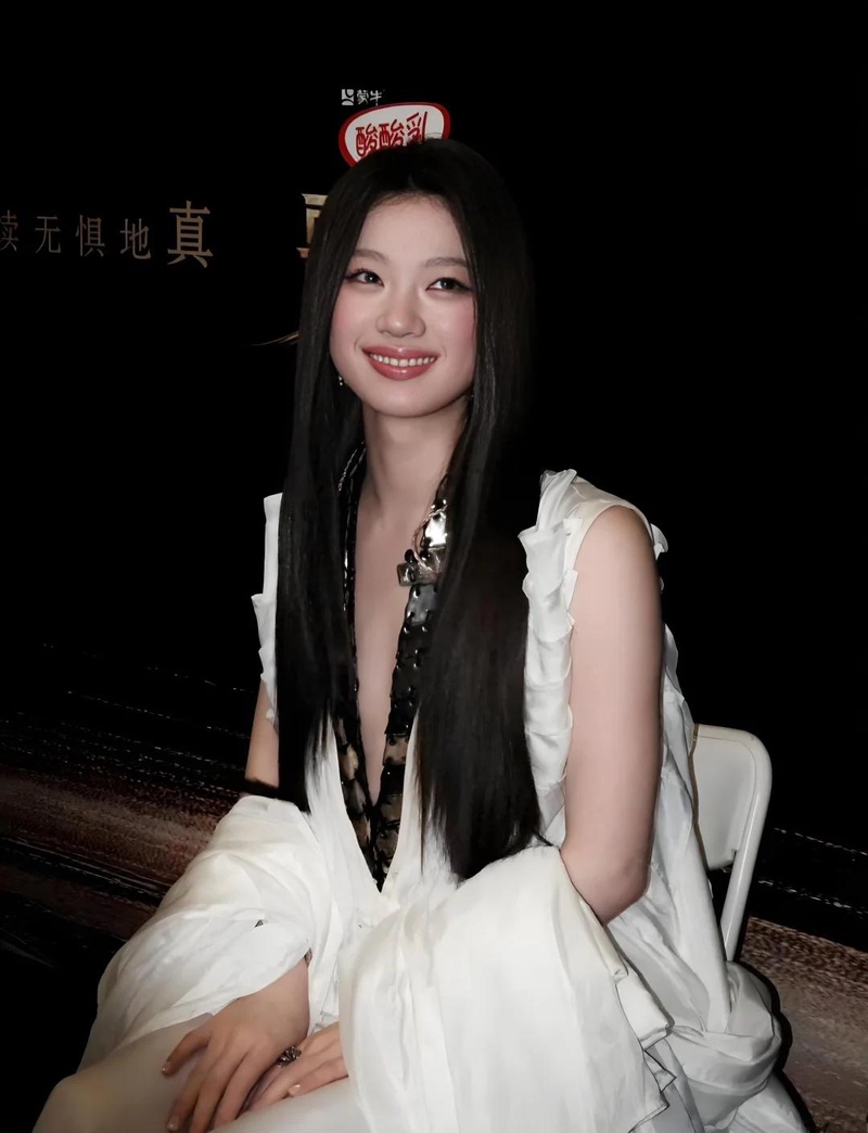 单依纯